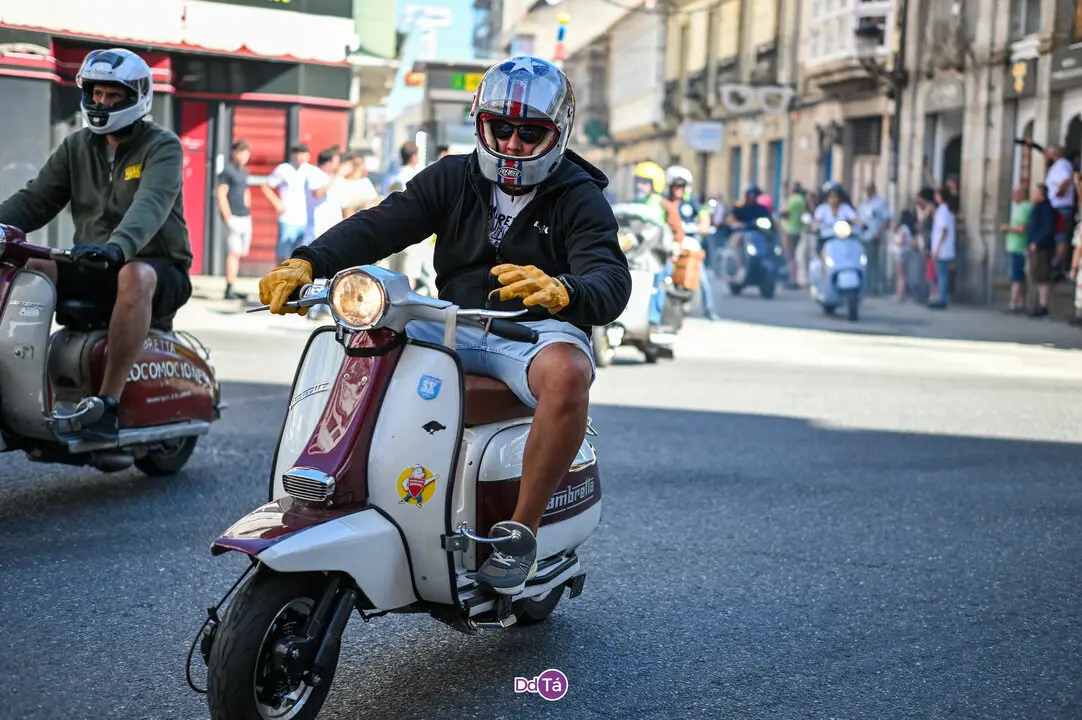 VESPAS E LAMBRETTAS-085
