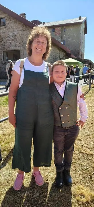 20250727 XVI Certame Celtib&eacute;rico de Bandas de Gaitas Manzaneda, banda gaitas Ri&oacute;s (7)