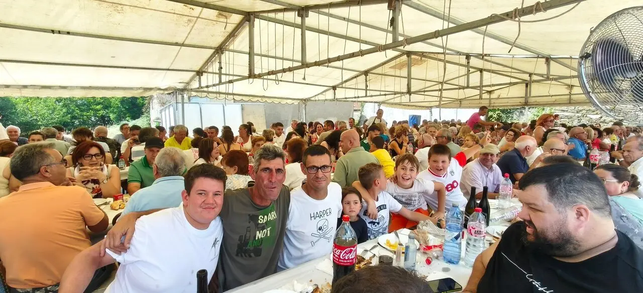 20250809 IV Xantar popular de Progo e Santabaia, O Ri&oacute;s (1)