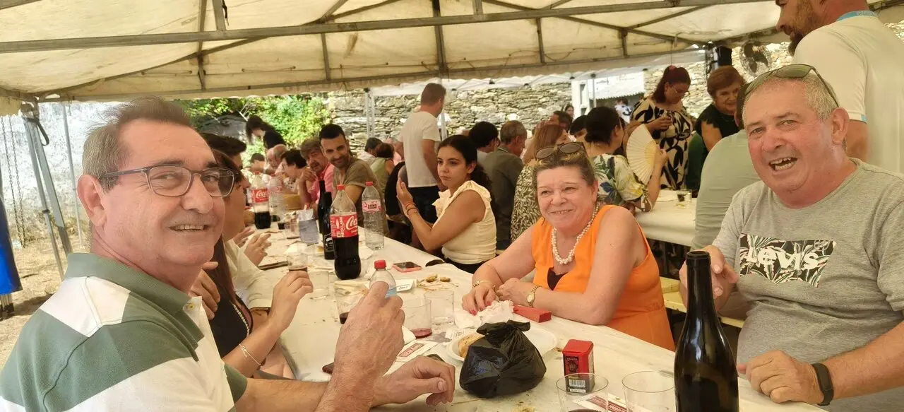 20250809 IV Xantar popular de Progo e Santabaia, O Ri&oacute;s (21)