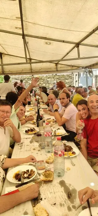 20250809 IV Xantar popular de Progo e Santabaia, O Ri&oacute;s (25)