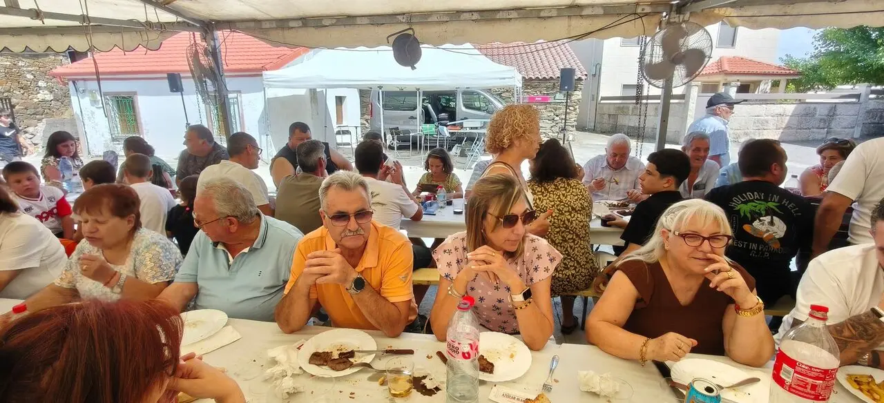 20250809 IV Xantar popular de Progo e Santabaia, O Ri&oacute;s (36)