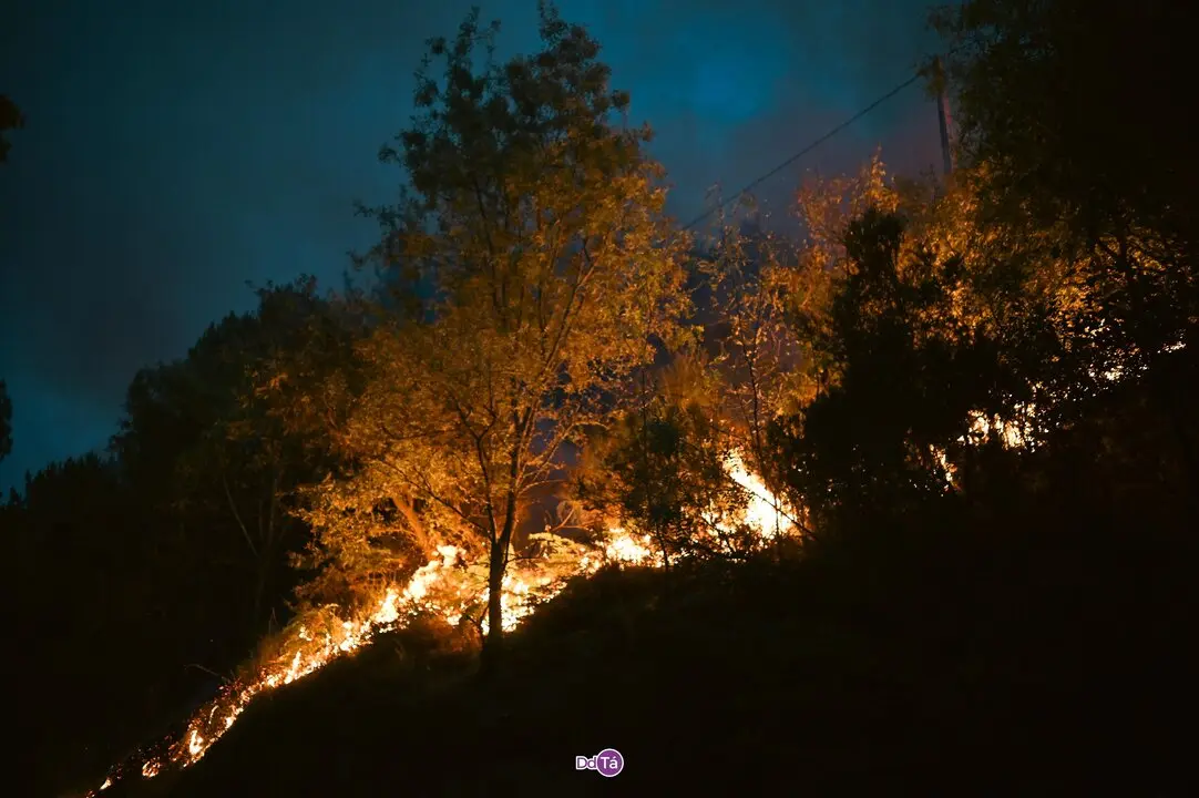 20250812 IFAGranxaO&iacute;mbra, incendio o&iacute;mbra, zona vilaza (2)