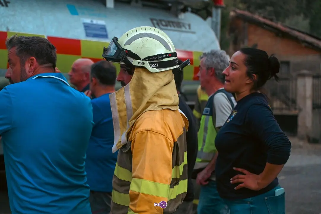 20250812 IFAGranxaO&iacute;mbra, incendio o&iacute;mbra, zona vilaza (41)