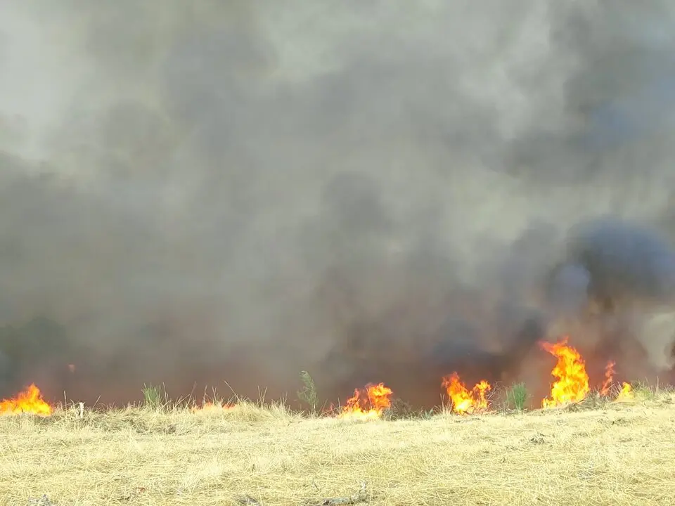 20250812 Incendio Vilardev&oacute;s, IFSantaCombaVilardev&oacute;s (1)