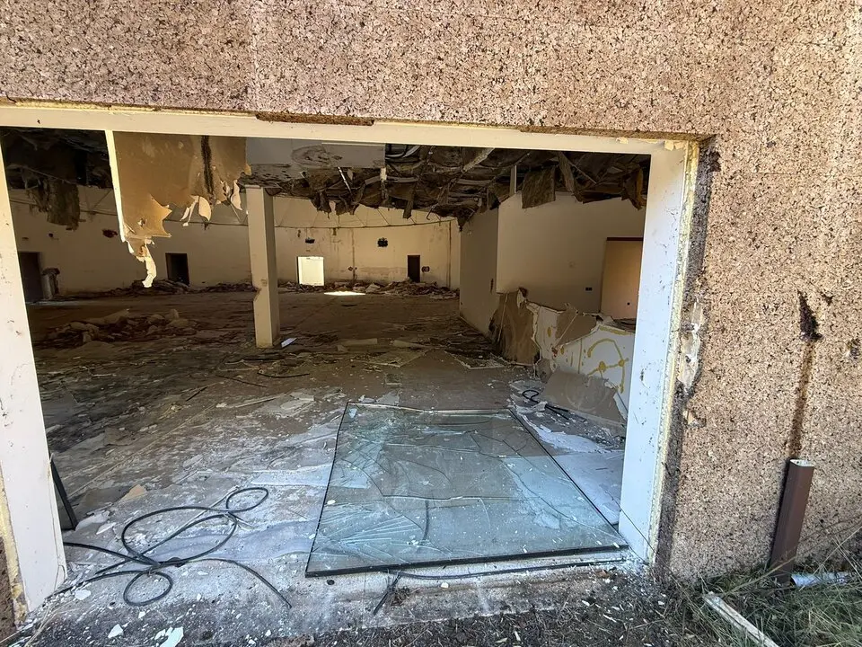 Esta instalaci&oacute;n promovida por el alcalde de Laza Jos&eacute; Ram&oacute;n Barreal lleva a&ntilde;os en un estado ruinoso.