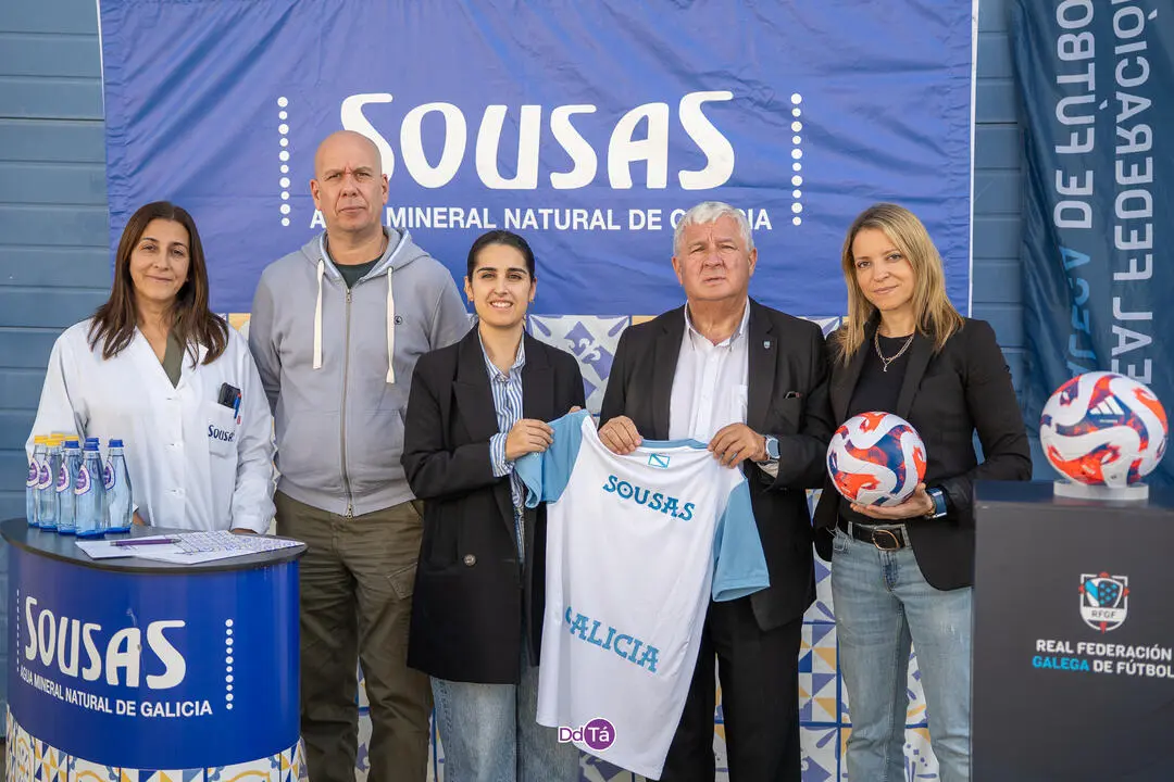 Belen Rivero, Ra&uacute;l Rois, Iria P&eacute;rez, Fernando Iglesias y Marta Castro.