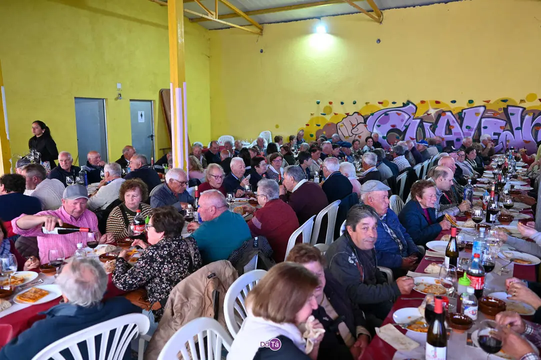 XIV Xuntanza de maiores cualedro-84