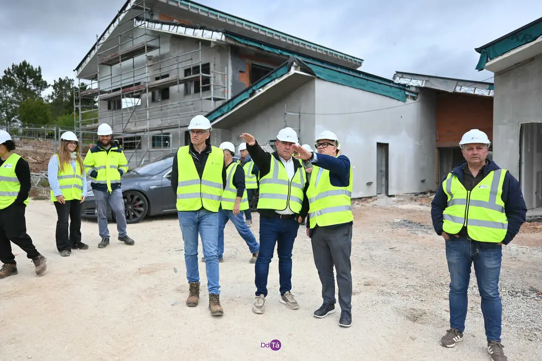 obras base brif laza-25