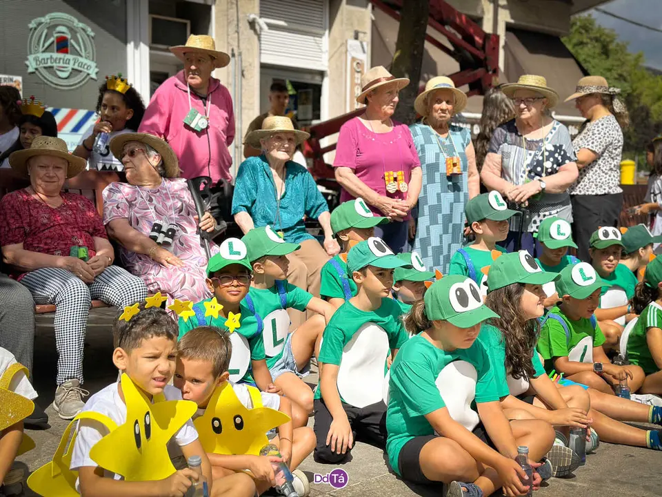 desfile infantil batucada 2026-004