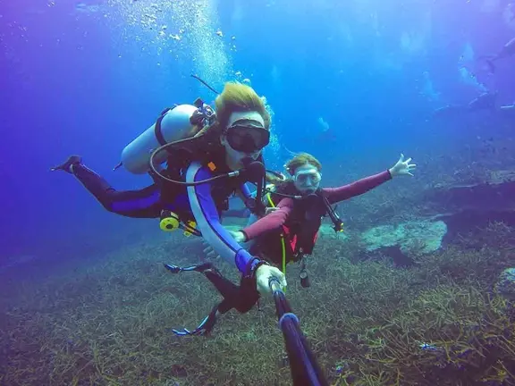  Estas son las alternativas baratas a GoPro para 2021. Foto Freepik. 
