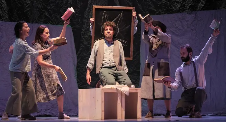 Actuaci&oacute;n de Sarabela Teatro.