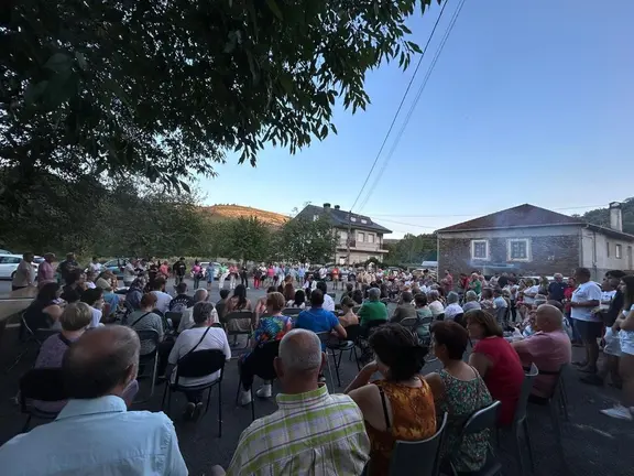 20240819 Ciclo m&uacute;sica e teatro na r&uacute;a Ri&oacute;s_a veiga do seixo