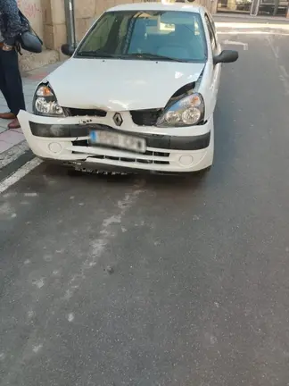 20241111 accidente circulaci&oacute;n r&uacute;a elle ver&iacute;n, entra por direcci&oacute;n prohibida01