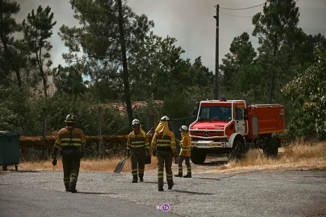 20250812 IFAGranxaO&iacute;mbra, incendio O&iacute;mbra, lume, as ch&aacute;s, a granxa, ladairo (51)