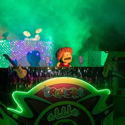Os Bolechas, a muller orquestra, xira