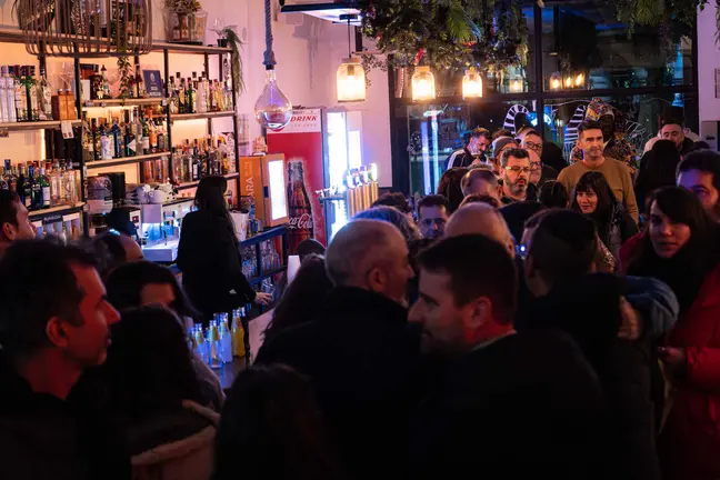 El Bar O Enredo cumple su primer a&ntilde;o de actividad dinamizando el ocio y la convivencia en el municipio de Ver&iacute;n.