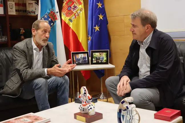 Manuel Pardo recibiu no seu despacho ao rexedor Germ&aacute;n Garc&iacute;a-&Aacute;vila para coordinar as competencias auton&oacute;micas no municipio.