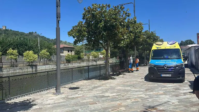 Movilizaci&oacute;n de los servicios de emergencia en Ver&iacute;n.
