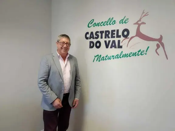 El alcalde socialista, Vicente G&oacute;mez.