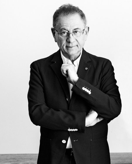 El diseñador verinense Roberto Verino, en una imagen de Juan Aldabaldetrecu.