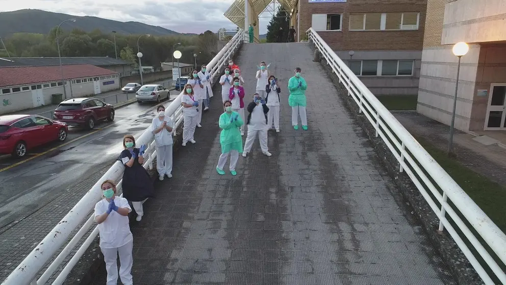Los sanitarios del Hospital de Ver&iacute;n atend&iacute;an, a &uacute;ltima hora de ayer mi&eacute;rcoles, a cuatro pacientes que hab&iacute;a resultado positivo en la enfermedad.