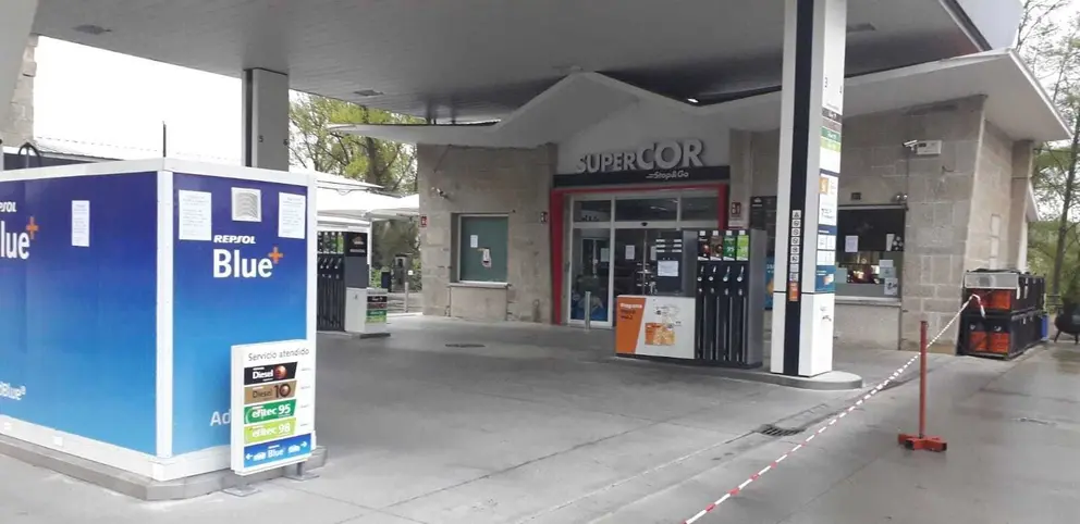 La gasolinera del barrio de San L&aacute;zaro permanece cerrada desde este lunes.