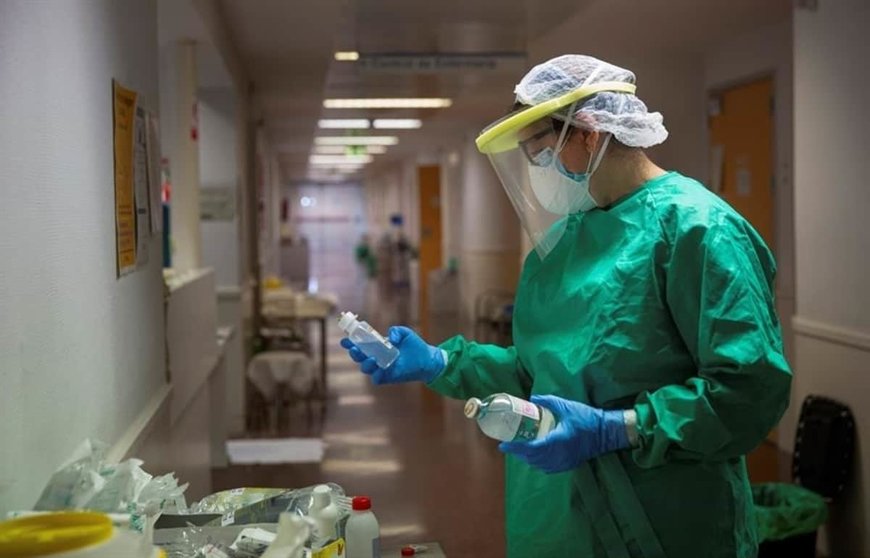 A segunda onda da pandemia está deixando un maior número de contaxios no Hospital de Verín.