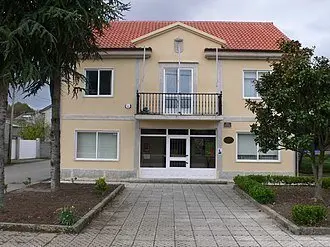 330px-Casa_do_Concello_Trasmiras