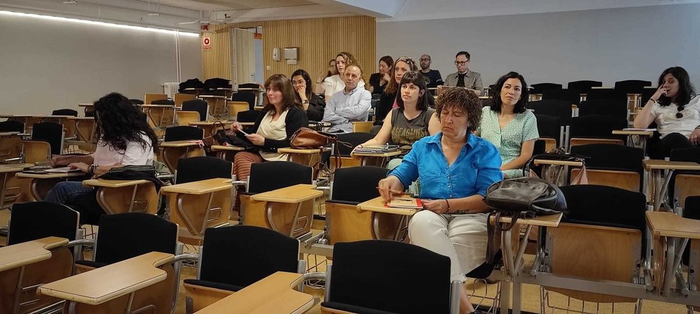 Público asistente á presentación da oferta formativa do IES García Barbón. | FOTO: Xosé Lois Colmenero.