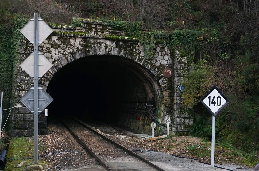 El "histórico" túnel de Padornelo será remodelado para acoger la segunda vía de alta velocidad entre Vilavella y Pedralba.