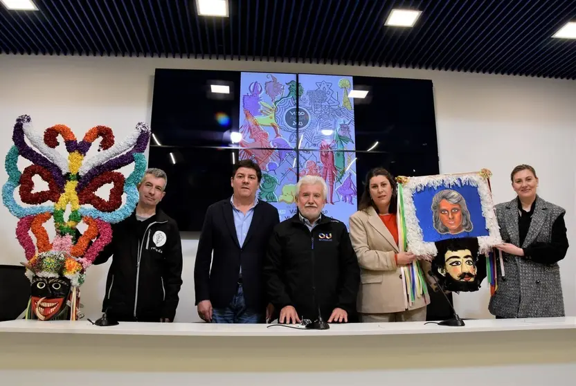 Jorge Dom&iacute;nguez, Andr&eacute;s Montesinos, Rosendo Fern&aacute;ndez, Melisa Mac&iacute;a e Emma Gonz&aacute;lez, na presentaci&oacute;n do festival ViBoMask.