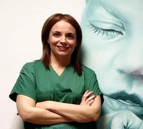 Mar&iacute;a Bel&eacute;n V&aacute;zquez, matrona Ver&iacute;n02