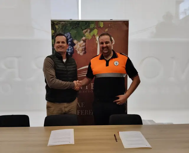 convenio colaboraci&oacute;n PC Ver&iacute;n - CRDO Monterrei 2023 Jonat&aacute;s Gago Manuel Alfonso Araujo (FILEminimizer)