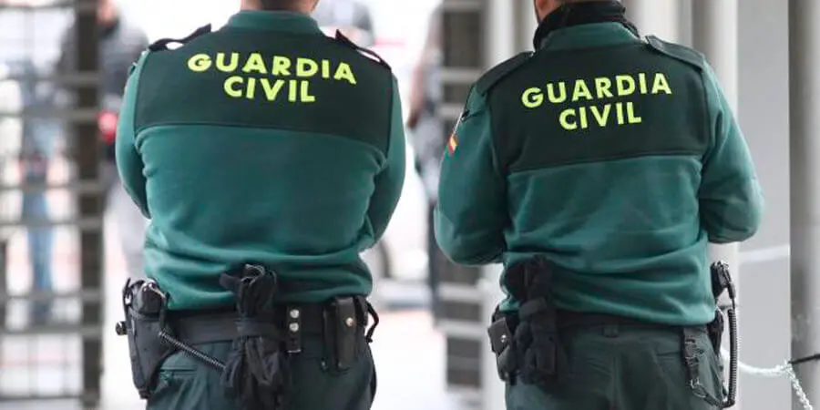 La Guardia Civil cont&oacute; con la colaboraci&oacute;n de la Polic&iacute;a Local de Xinzo.