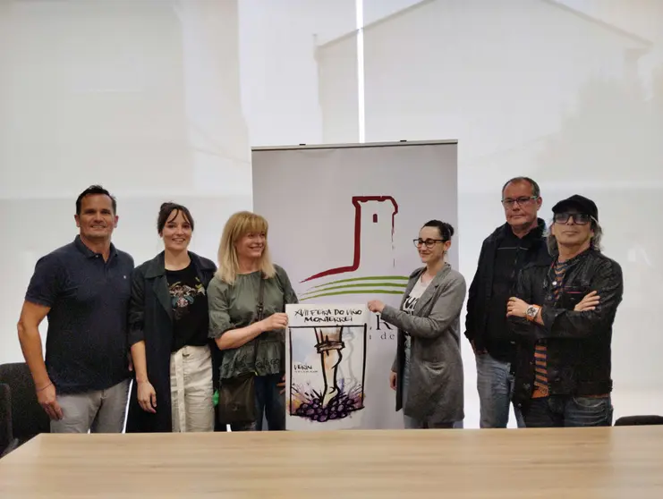 Jonat&aacute;s Gago, Samanta Barreira, Mar&iacute;a del Pilar Salgado, Noelia Manzano, Ernesto Rodr&iacute;guez y Fernando Barreira, los miembros del jurado.