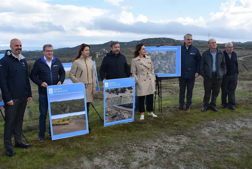 Desde la izquierda, Jos&eacute; Antonio Armada, jefe de Medio Rural en Ourense; Manuel Pardo, delegado de la Xunta; Mar&iacute;a Jos&eacute; G&oacute;mez, conselleira, y el alcalde Luciano Rivero.