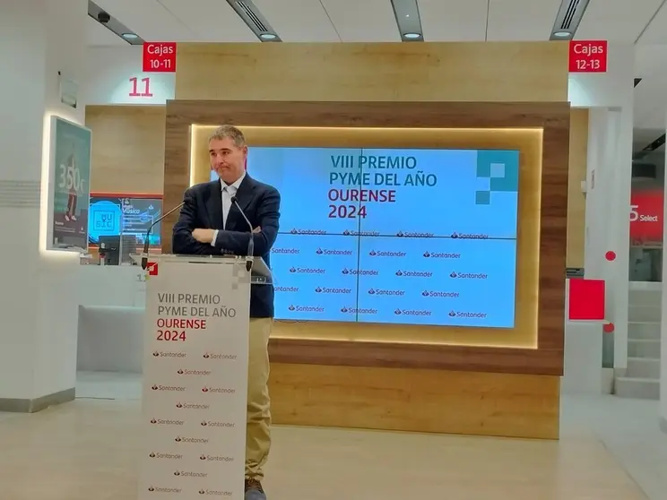 20241128 V&iacute;ctor L&oacute;pez, xerente adega Ladairo, premio PYME del a&ntilde;o Ourense