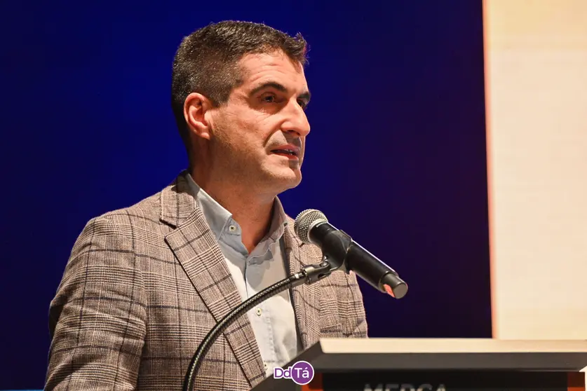 Gabriel Al&eacute;n, director xeral de Comercio e Consumo.