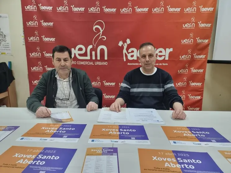 Santos &Aacute;lvarez y Jos&eacute; &Aacute;ngel Rodicio, en la presentaci&oacute;n de esta nueva campa&ntilde;a.