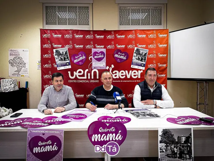 20250424 AEVER, maios, D&iacute;a da nai  Santos &Aacute;lvarez, Jos&eacute; &Aacute;ngel Rodicio, Manuel Lorenzo, concelleiro de feiras