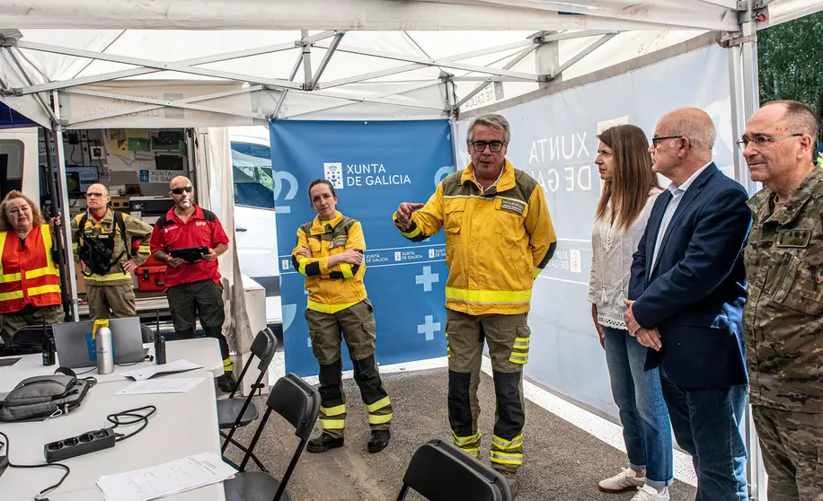 20250528_Medio Rural, adestramentos A R&uacute;a, UME SPIF, servizo prevenci&oacute;n incendios forestais. conselleira do Medio Rural, Mar&iacute;a Jos&eacute;
G&oacute;mez, director xeral de Defensa do Monte, Manuel Rodr&iacute;guez,