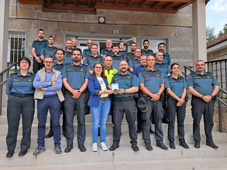 20250604 Ana Villarino, Teniente Coronel de Ourense, Rafa Berguillo, reuni&oacute;n mandos Guardia Civil en O&iacute;mbra