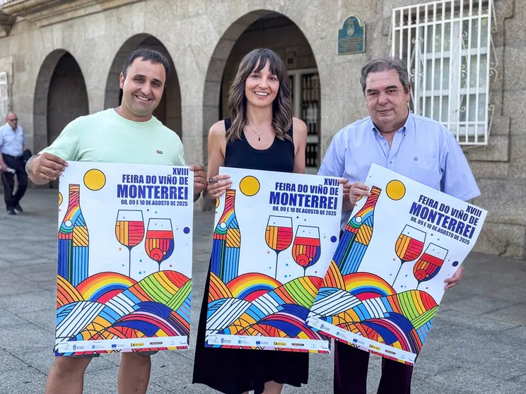 Manuel V&aacute;zquez, Samanta Barreira y Gerardo Seoane en la presentaci&oacute;n de la XVIII Feria del Vino de Monterrei.