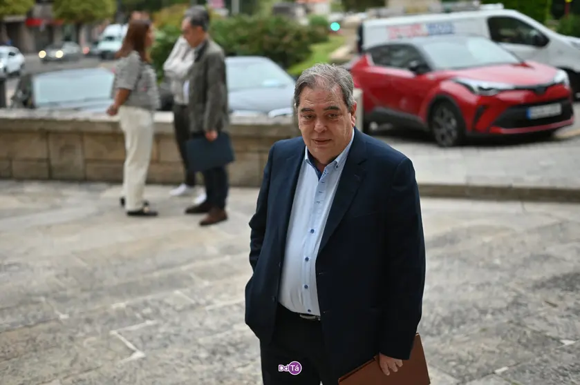 Gerardo Seoane, el pasado 11 de septiembre a la llegada de la Audiencia Provincial. | FOTO: Noelia Caseiro.