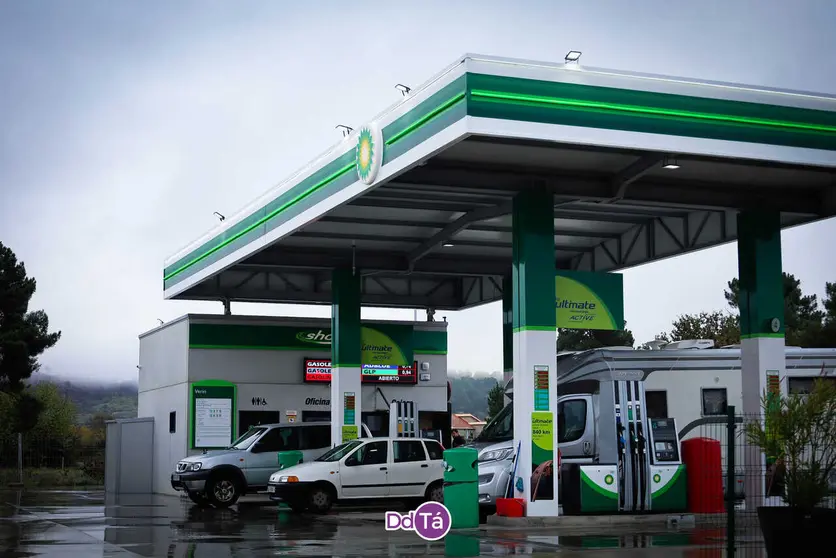 Gasolinera BP en el Pol&iacute;gono de Pazos. | FOTO: Anabel G. Sim&oacute;n.