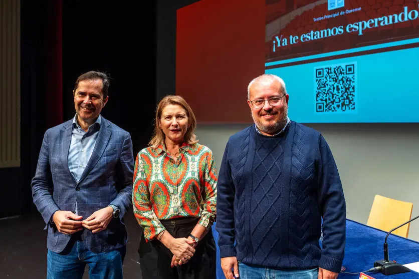 Jacobo Sutil, Olga Moj&oacute;n e C&eacute;sar Fern&aacute;ndez presentando a programaci&oacute;n.