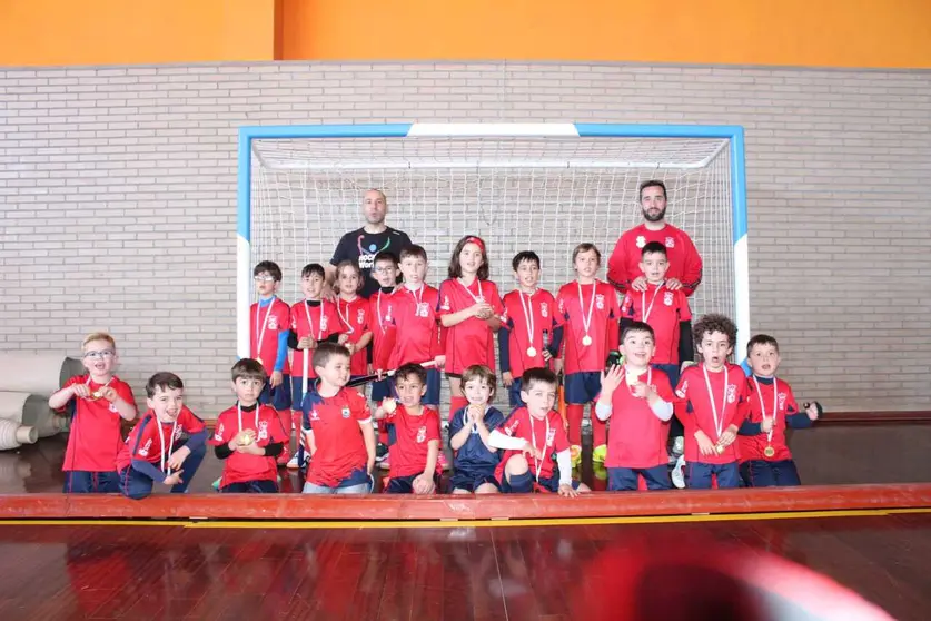 Integrantes de los equipos locales de hockey sala que participaron en la jornada celebrada este fin de semana.