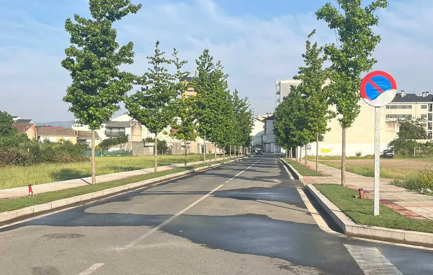Reciente reforma del vial de acceso a la zona verde de Fontenova.