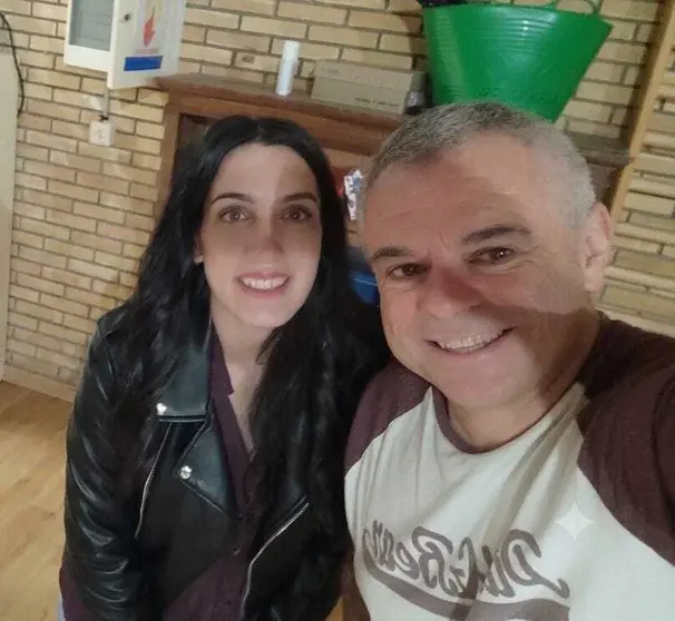 Los docentes lazanos Carolina Palomanes y Juan Luis Rivero.